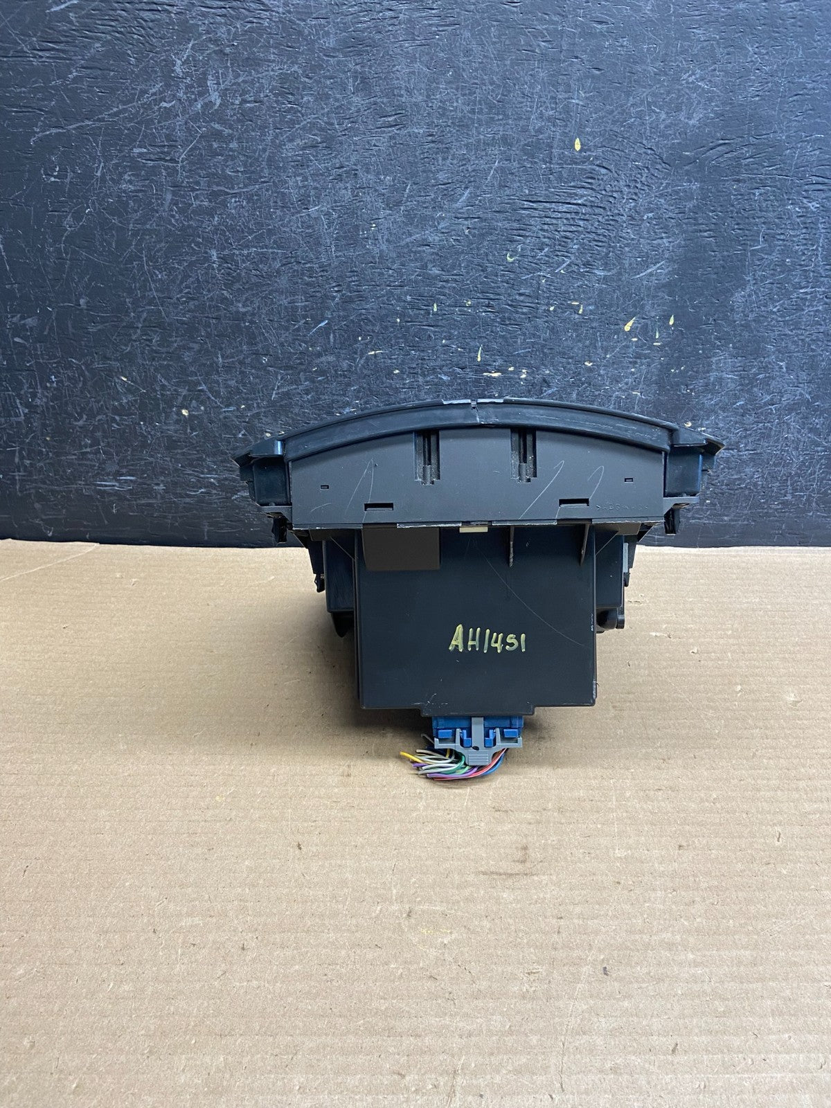 2005 2006 Cadillac SRX AC Heater Climate Control Panel 15233494 AH1451 DG3