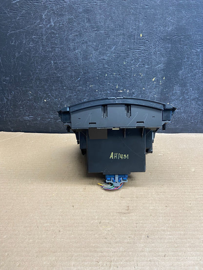 2005 2006 Cadillac SRX AC Heater Climate Control Panel 15233494 AH1451 DG3