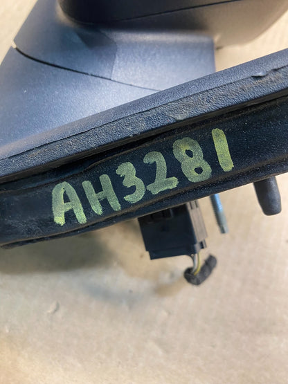 2010 to 2018 Ford Taurus Right Passenger View Door Mirror AH3281 DG12