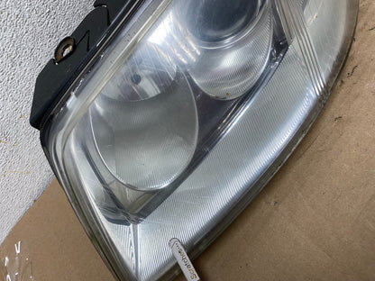 2001-2005 Volkswagen Passat Left Driver LH Halogen Headlight AH9420 DW3
