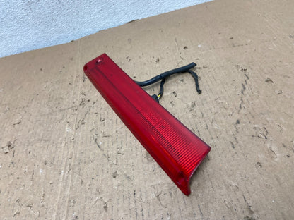 2012 to 2017 Ford Focus SE Trunk Lid Hatch 3rd Brake Light ad8166 DG1