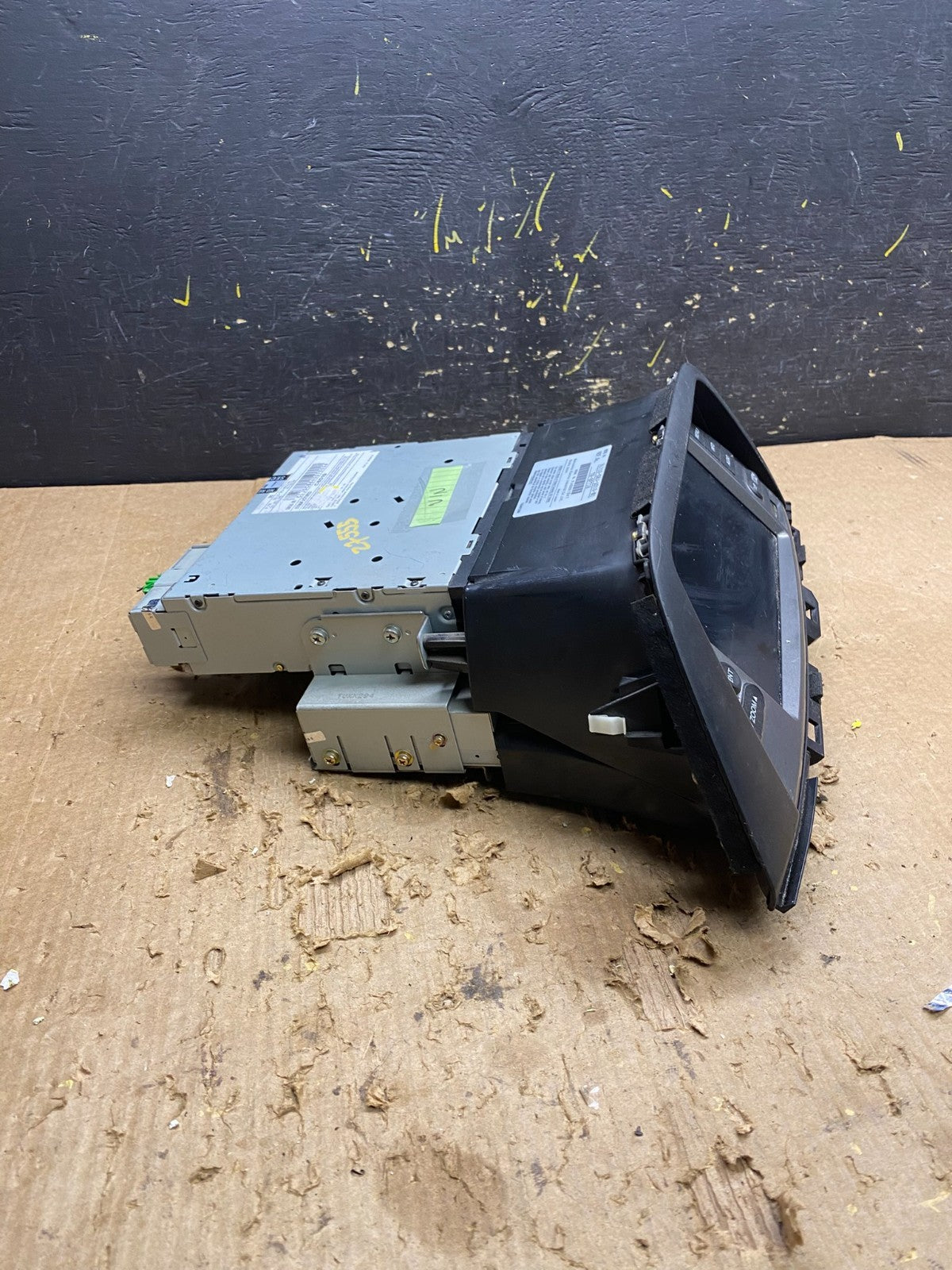 2005-2006 Honda Odyssey Information Display Screen 39810-SHJ-A010-M1 Z7555 DG1
