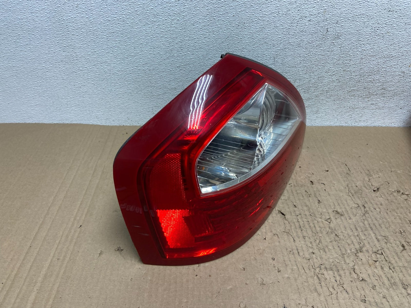2002 2003 2004 Infiniti Q45 Left Driver LH Side Tail Light AF2867 DG2