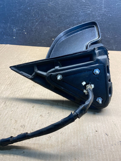 2003-2006 Chevrolet Tahoe Suburban Right Passenger Turn Door Mirror AE7650 DW4