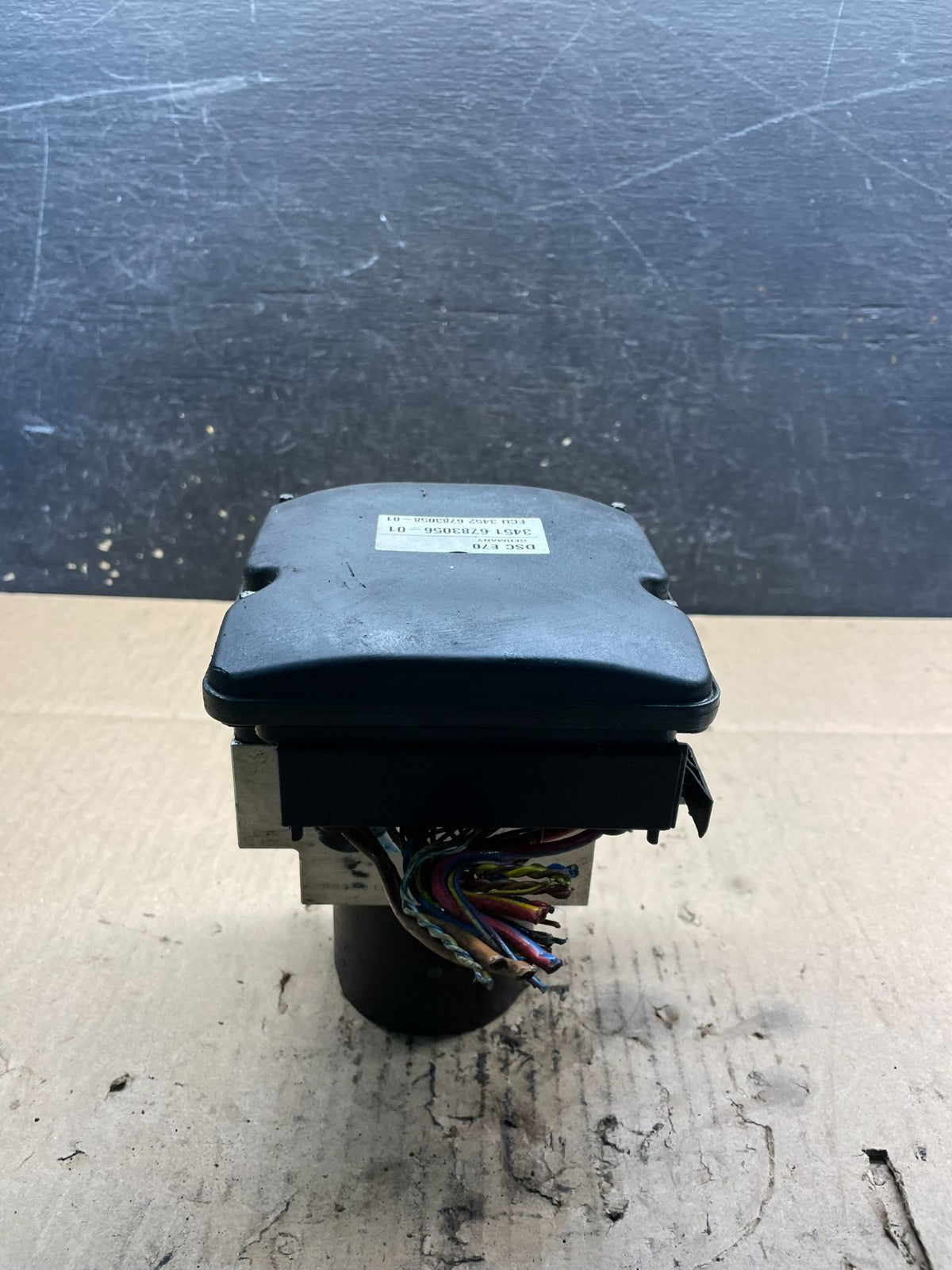 2007 to 2013 BMW X5 E70 ABS Anti-Lock Brake Pump Module OEM V9100 DG1
