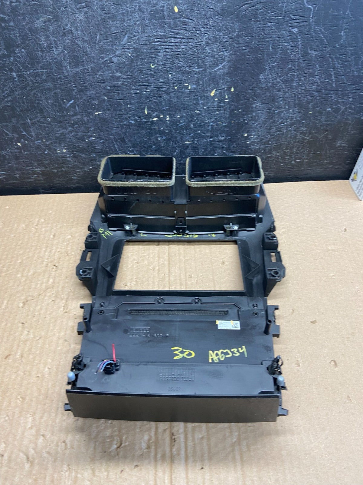 2014 to 2015 Ford Explorer Radio Climate Control Trim Bezel Panel af6334 DG5
