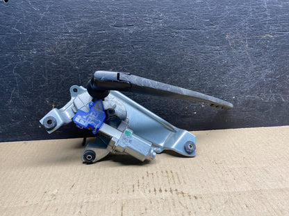 2015 to 2018 Subaru Outback Legacy Window Windshield Wiper Motor Linkage AI52330