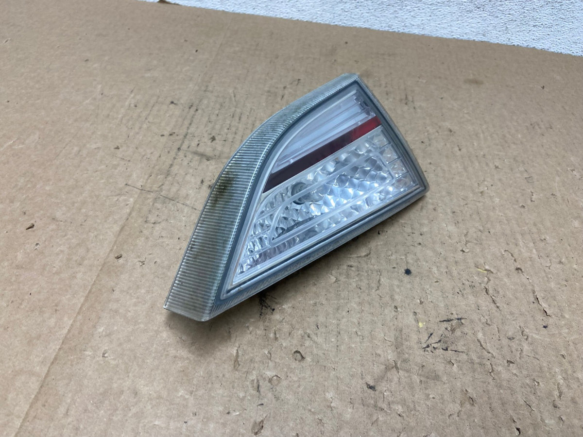 2011 - 2015 Hyundai Sonata Hybrid Left Driver Lh Inner Tail Light AF9853 LK2