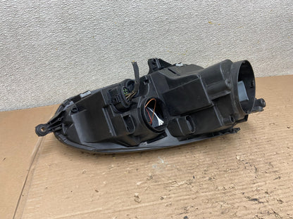 2005 to 2010 Volkswagen Jetta Left Driver LH Side Headlight Halogen AA9559 DW5