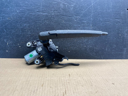 2013-2016 Nissan Pathfinder Back Door Rear Wiper Motor Wiper Blade AG9665 DG0