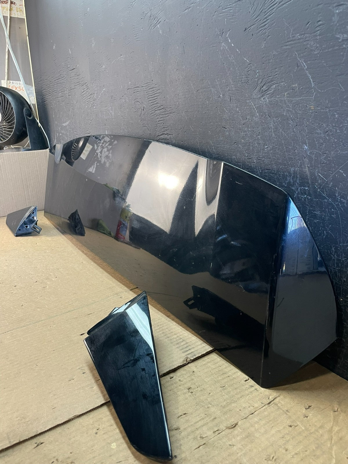 2020 to 2023 Ford Explorer Rear Liftgate Spoiler Wing AD0411 DG1