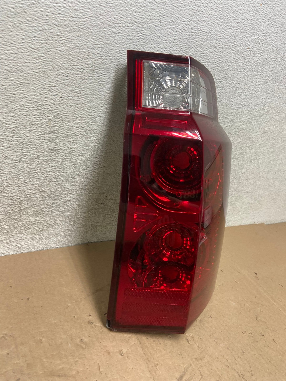 2006 to 2010 Jeep Commander Right Passenger Side Tail Light AG4954 LK2