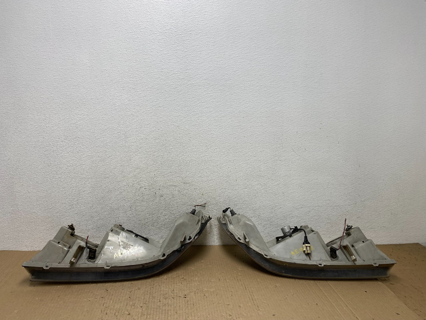 1998 to 2002 Honda Accord Black Left+Right Set Side Headlights AE9762 DW9