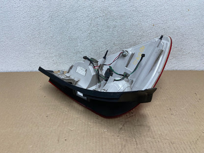 2016 to 2017 Chevrolet Equinox Right Passenger RH Side Tail Light AG5901 DW3