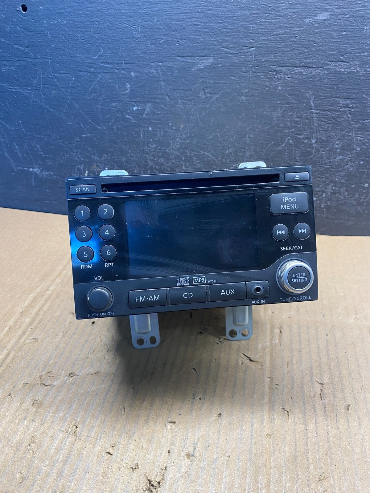 2011 to 2012 Nissan Rogue AM FM Radio CD Player Screen Receiver AD1741 DG0