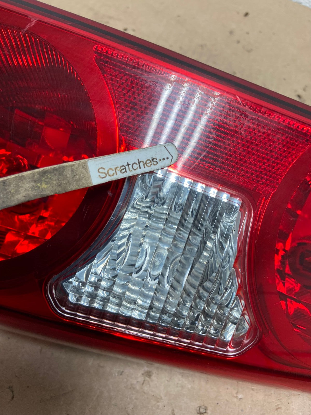 2005 to 2015 Nissan Xterra Right Passenger Rh Side Tail light AG5585 LK3