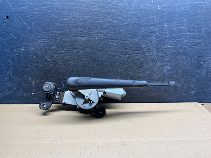 2012 - 2017 Hyundai Veloster Rear Windshield Wiper Motor 98700-2v000 AI5260 DG0