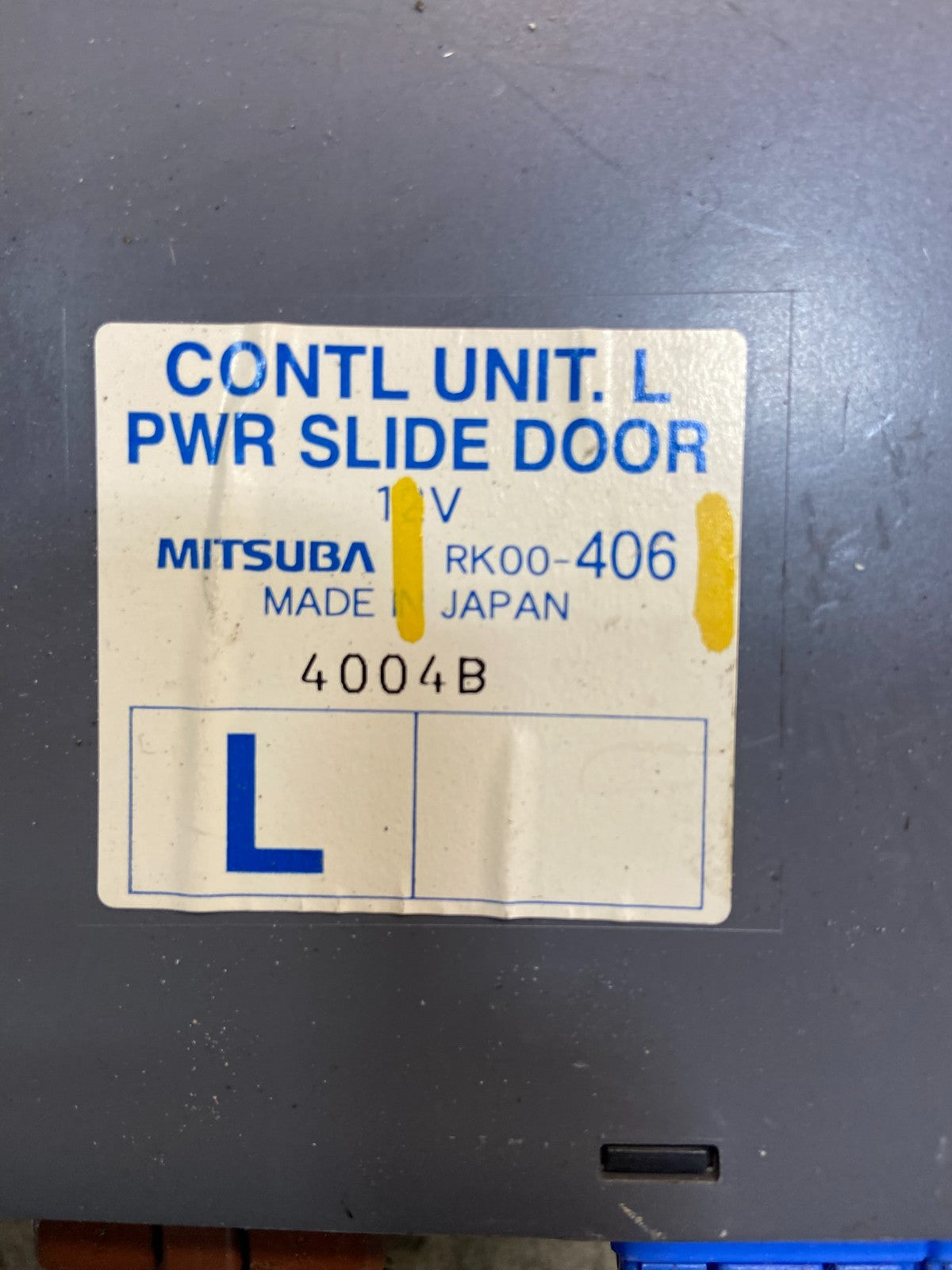 2005 - 2007 Honda Odyssey Rear Left Driver Sliding Door Module z2056 DG3