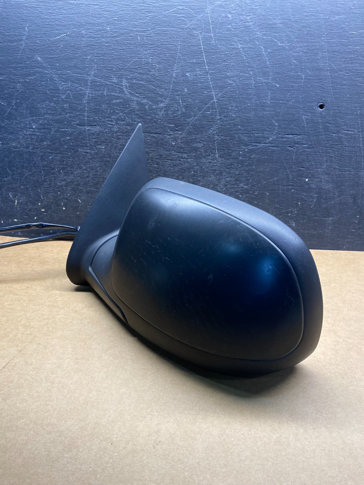 1999-2002 Chevrolet Tahoe Suburban Left Driver LH Side Door Mirror AH7058 DG2