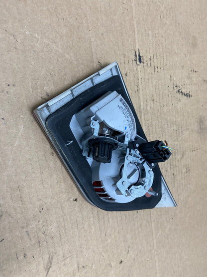 2004 2005 2006 Bmw X3 Right Passenger Rh Inner Tail Light AH7836 LK5