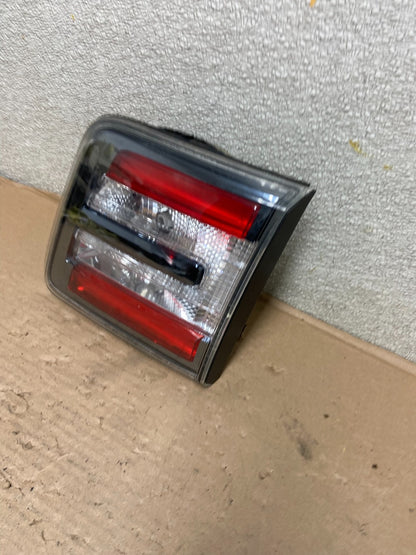 2013 to 2016 GMC Acadia Right Passenger RH Side Inner Tail Light AB0098 LK1