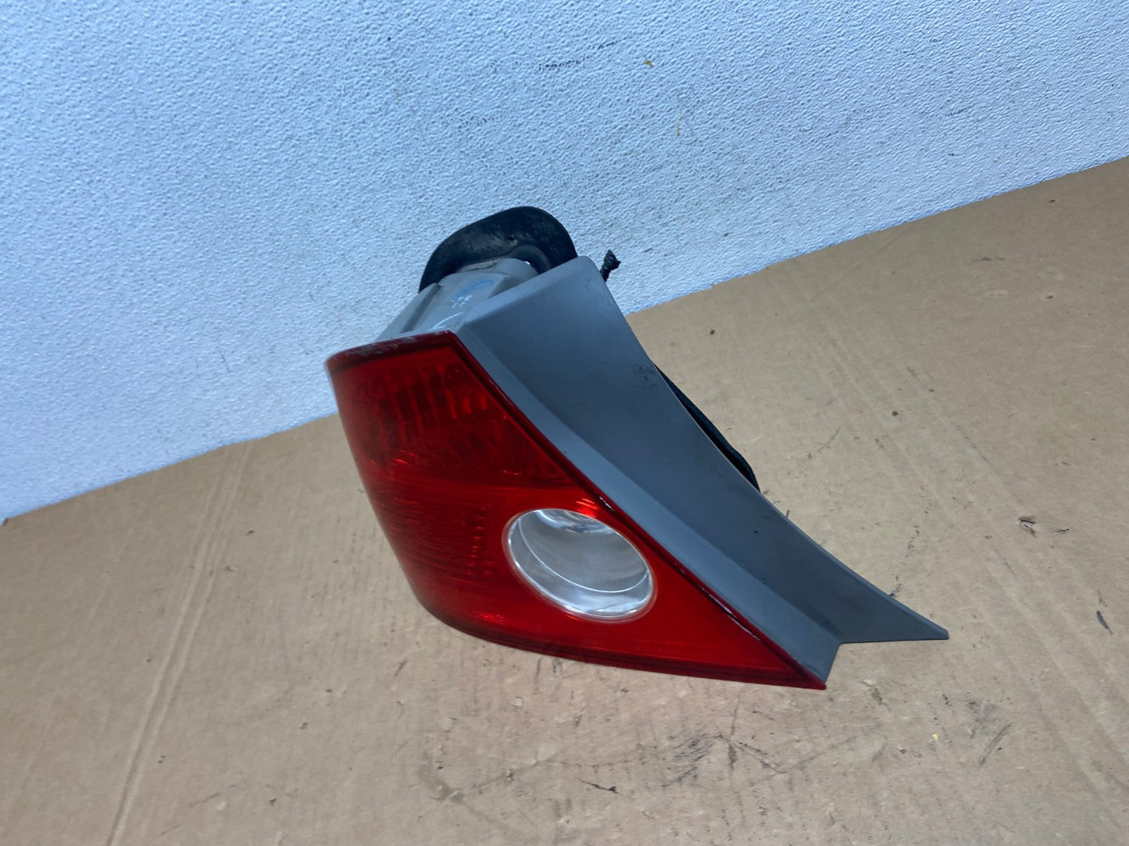 2004-2005 Honda Civic Coupe Left Driver Side Tail Light AD2833 LK1
