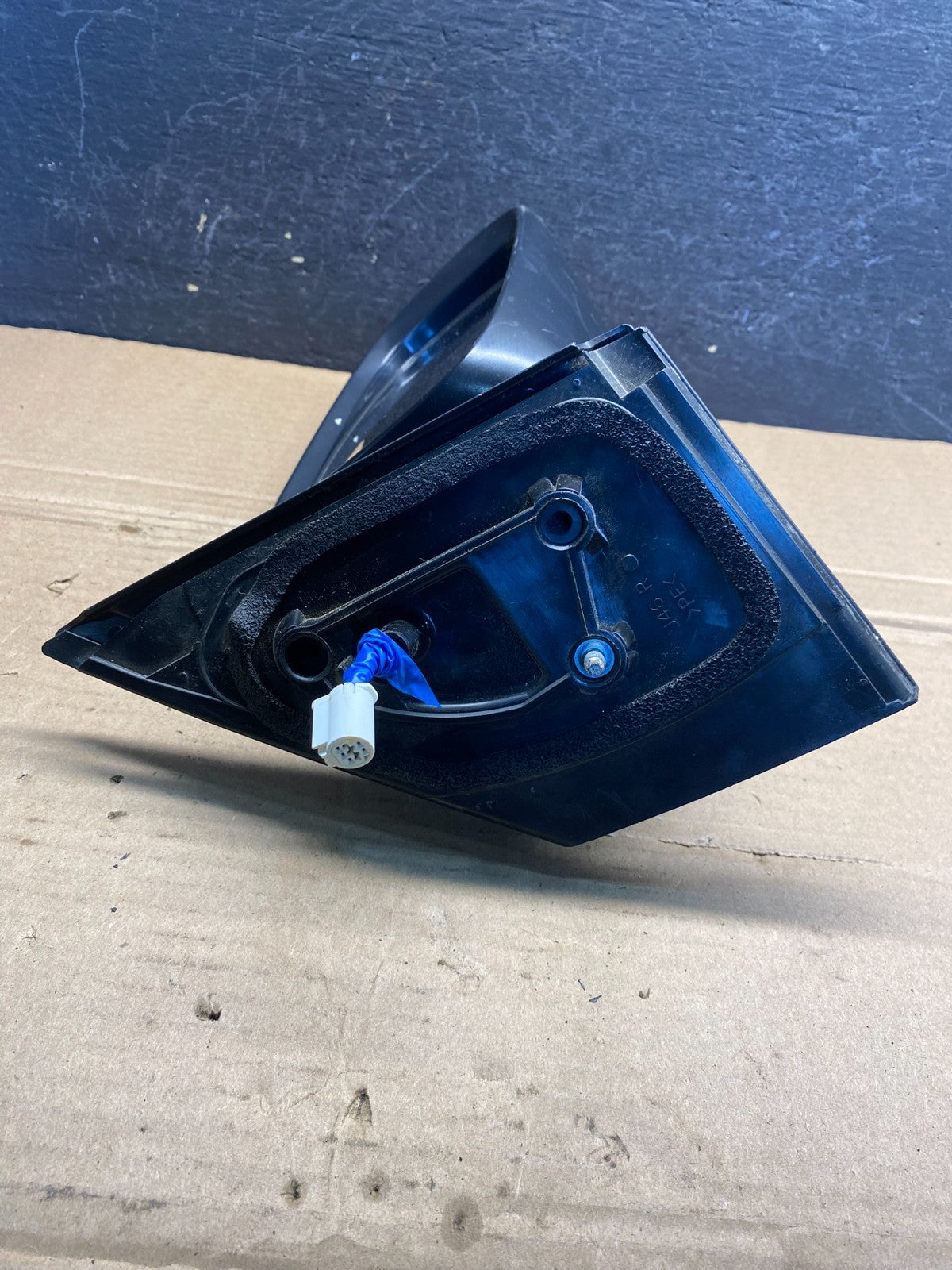 2004-2006 Scion XA Right Passenger Side Turn Signal Door View Mirror AE8109 DG4