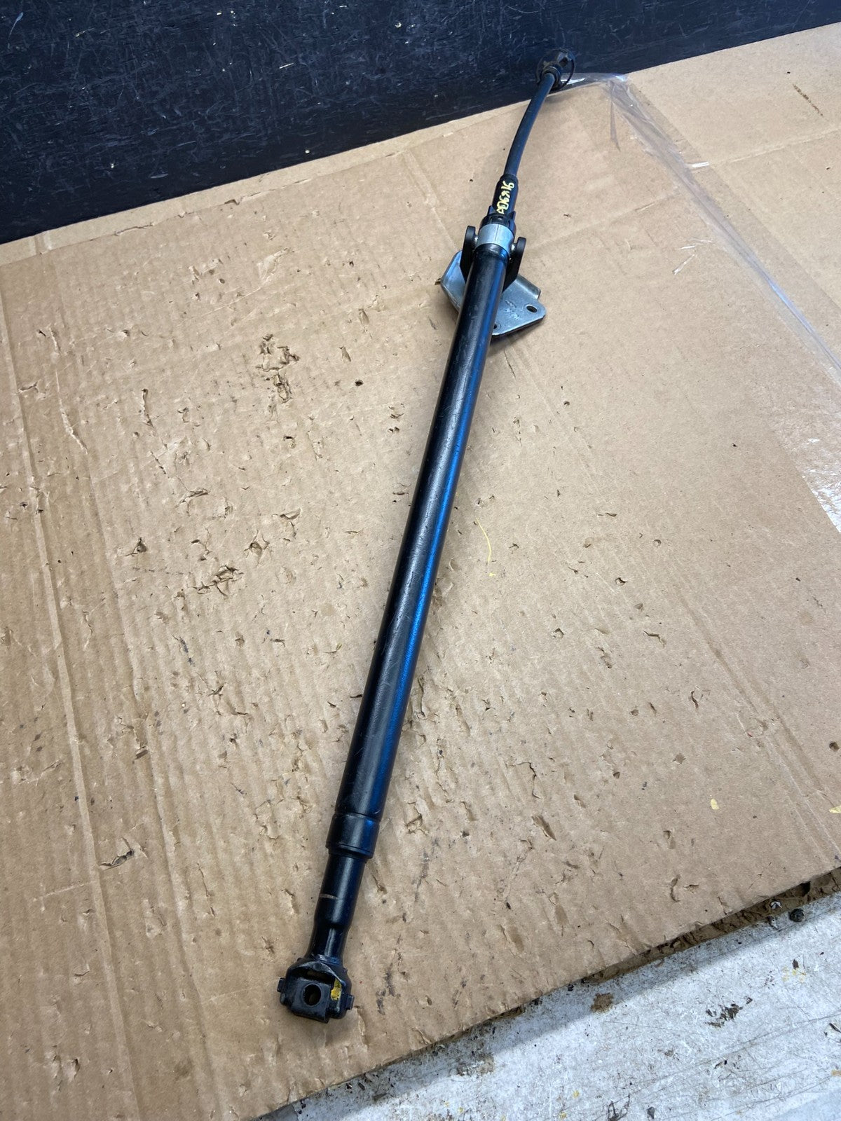 2007 to 2014 Ford Edge MKX Rear Trunk Liftgate Lift Rod AD6816 DG0