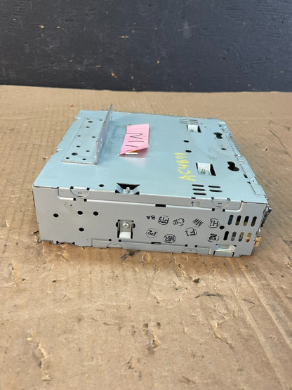 2006 Volvo C70 V50 Radio Cd Player AM/FM Receiver AC4899 DG5