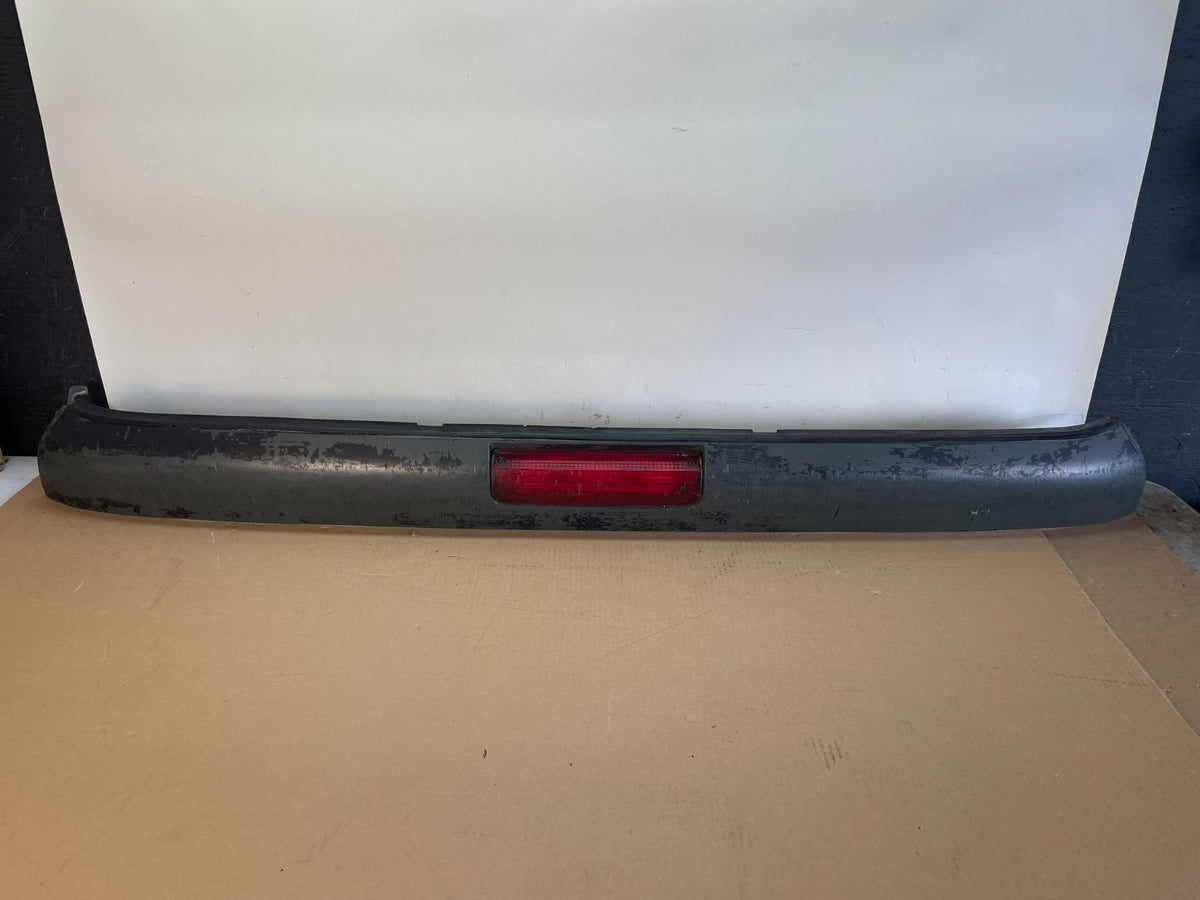 1996 to 2002 Chevrolet Express 3rd Third Brake Light Trim Spoiler ai4251 DG0