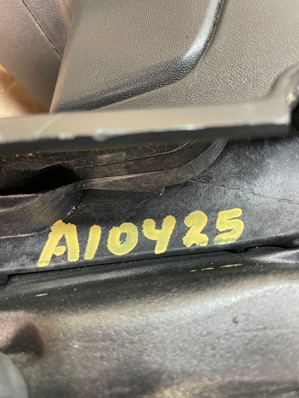 2016 to 2019 Ford Explorer Right Passenger Side View Door Mirror ai0425 DG9