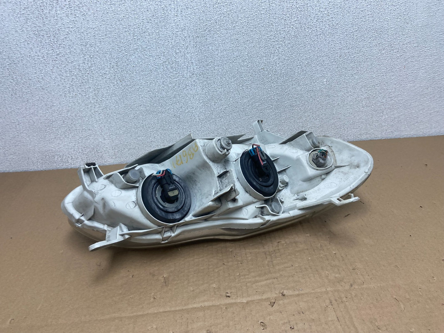 2005 to 2008 Toyota Corolla Left Driver LH side Headlight Oem AB6171 DW6