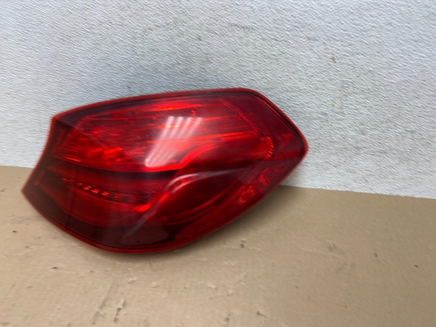 2012 - 2017 BMW F06 650i Right Passenger RH Side Tail Light ae7305 DG1