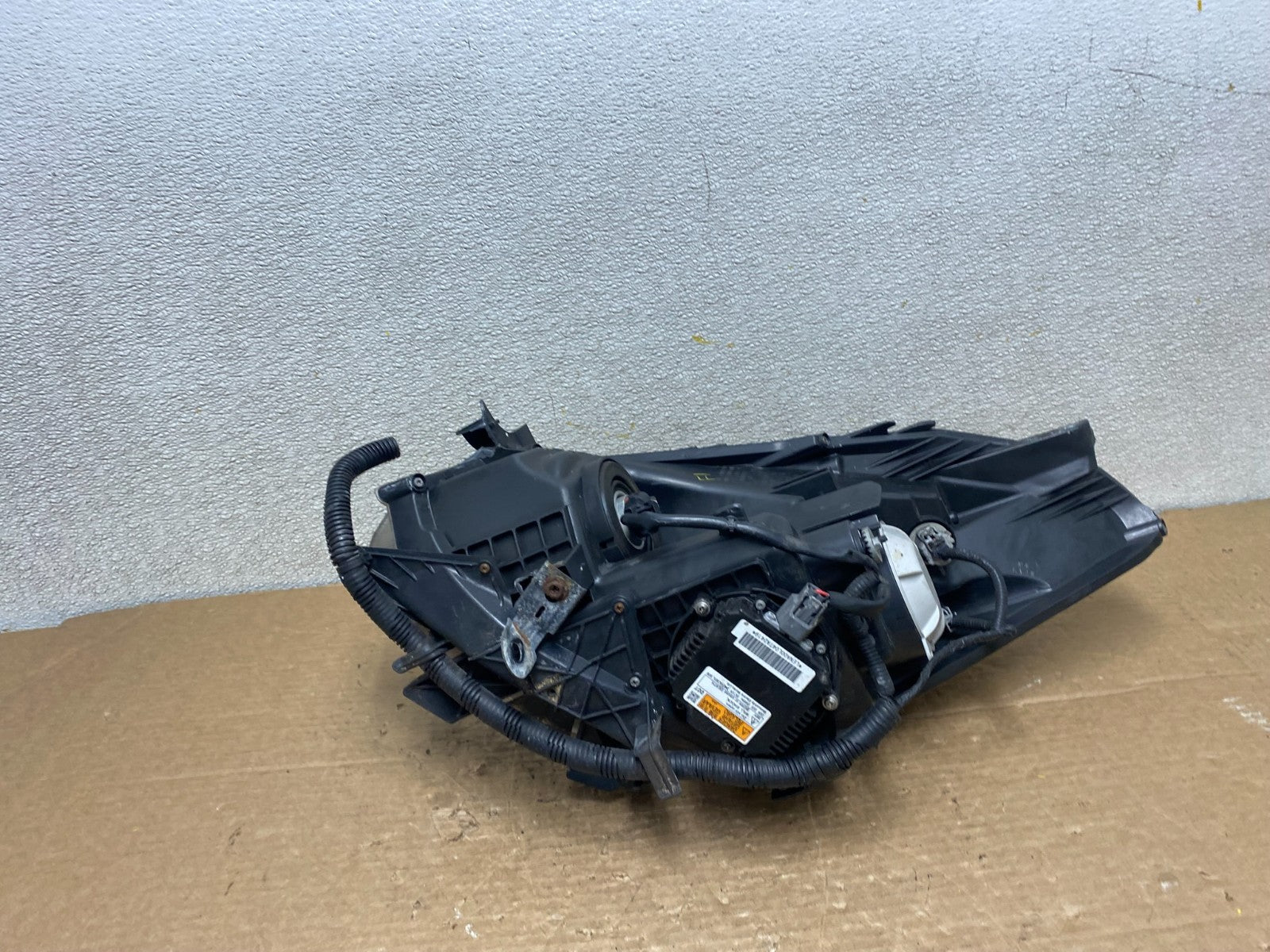 Coupe 2010 to 2013 Nissan Altima Right Passenger Headlight Xenon Oem Z2841 DW10