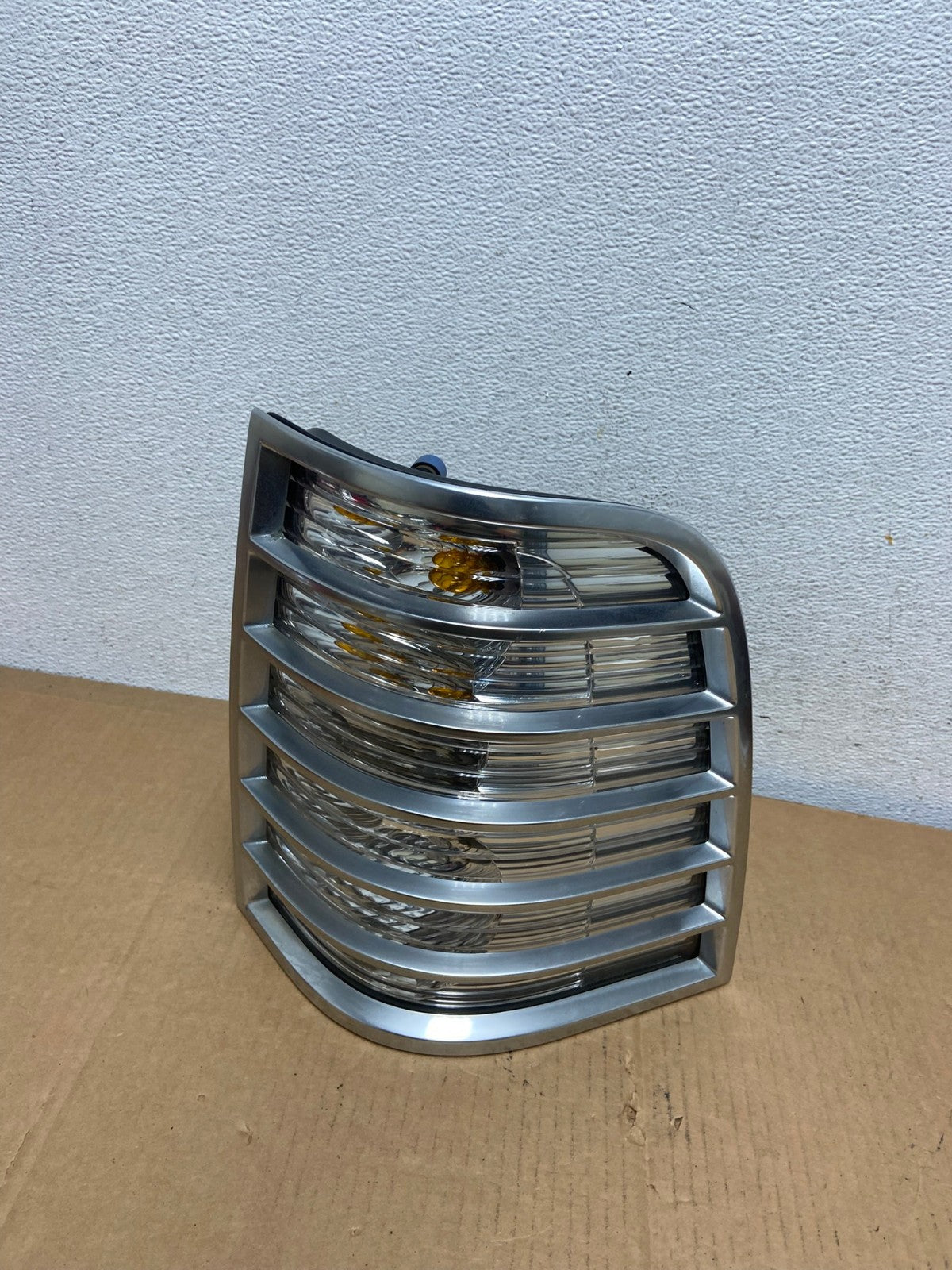 2006 - 2010 Mercury Mountaineer Right Side Tail Light AD0754 LK0