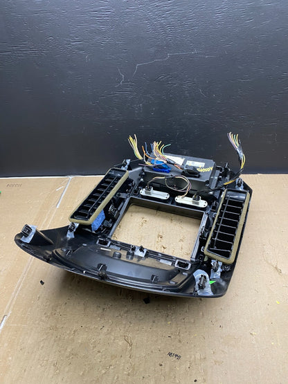 2007 - 2010 Ford Edge Heater Climate Control Radio Control Dash Bezel AB5695 DG3