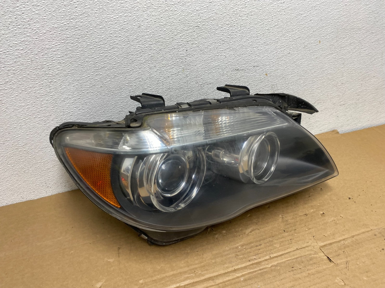 2006-2008 BMW 7 Series 750i Xenon Hid Afs Right Passenger Headlight AD38482
