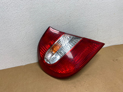 2002 2003 2004 Toyota Camry Left Driver LH Side Tail Light AC8413 LK2
