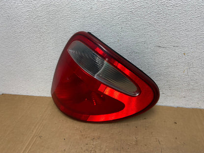 2004 - 2007 Dodge Grand Caravan Right Passenger Side Tail Light AD3109 LK1