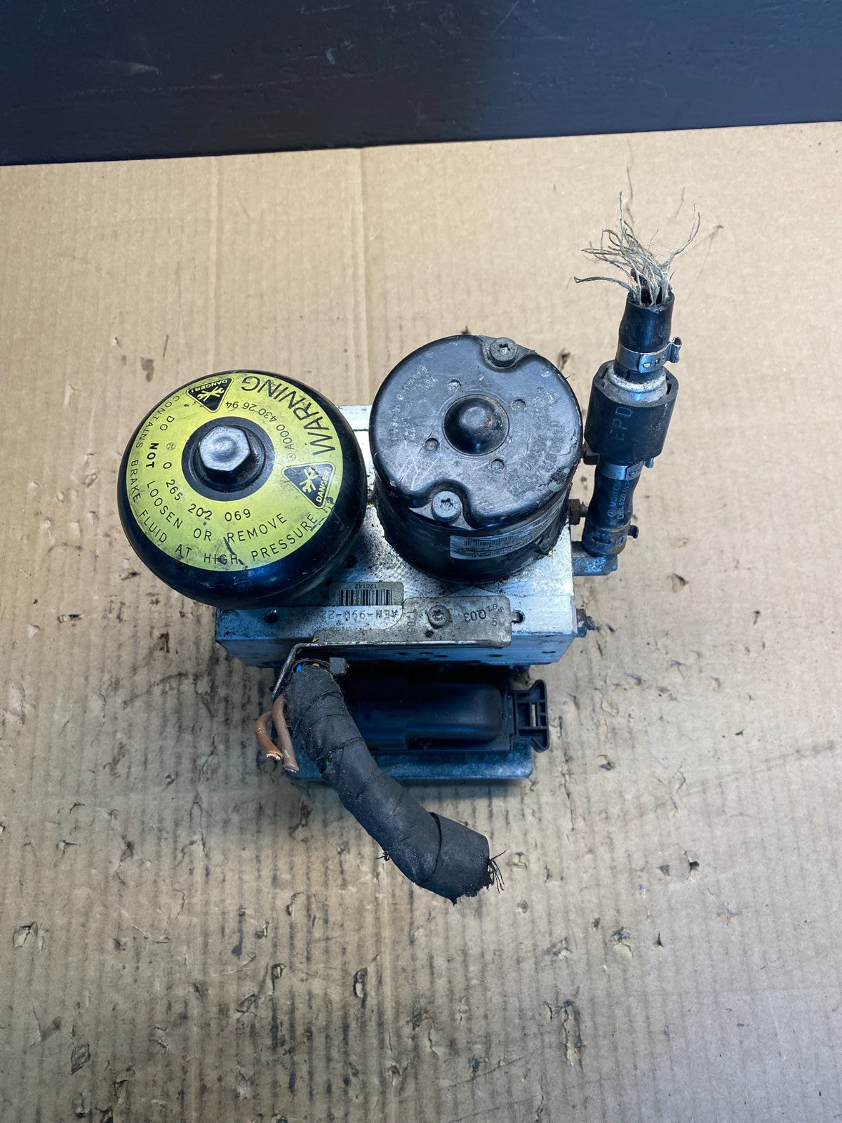 2003-2006 Mercedes E500 E55 E350  ABS Anti Lock Brake Pump Module AB4412 DG0