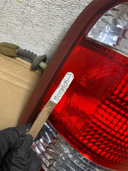 1999 to 2004 Nissan Pathfinder Right + Left Set Side Tail lights AH8192 LK4