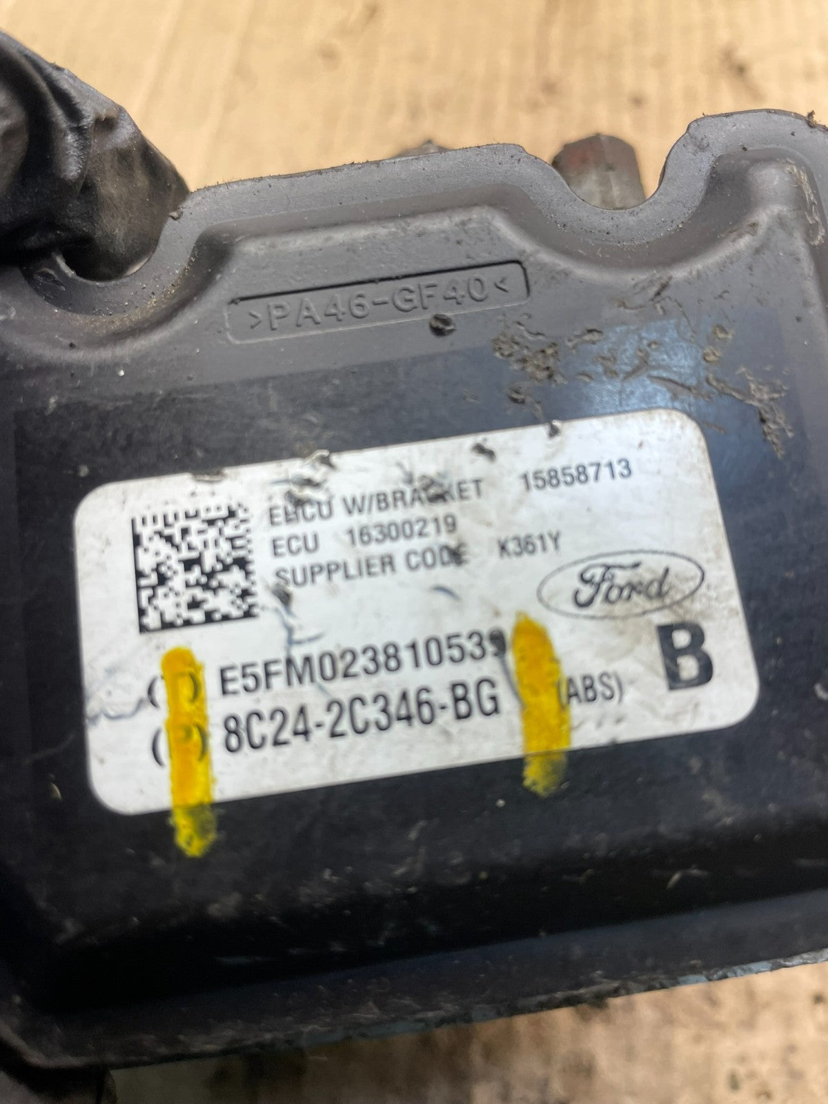 2011 - 2014 Ford E250 E350 Van  ABS Anti Lock Brake Pump Module Oem R9430 DG6
