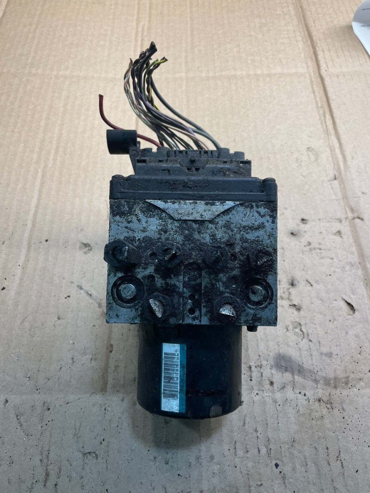 2011-2012 Ford F250 Super Duty ABS Anti Lock Brake Pump Module X1006 DG0