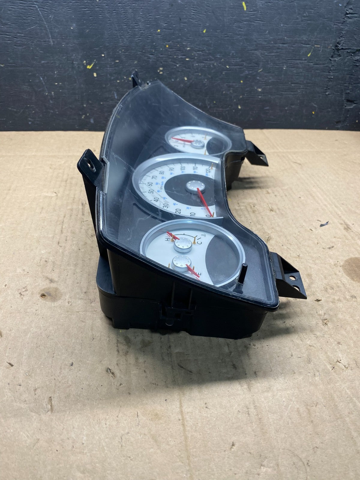 2008 Dodge Durango Speedometer Instrument Cluster Gauge OEM P5667 DG2