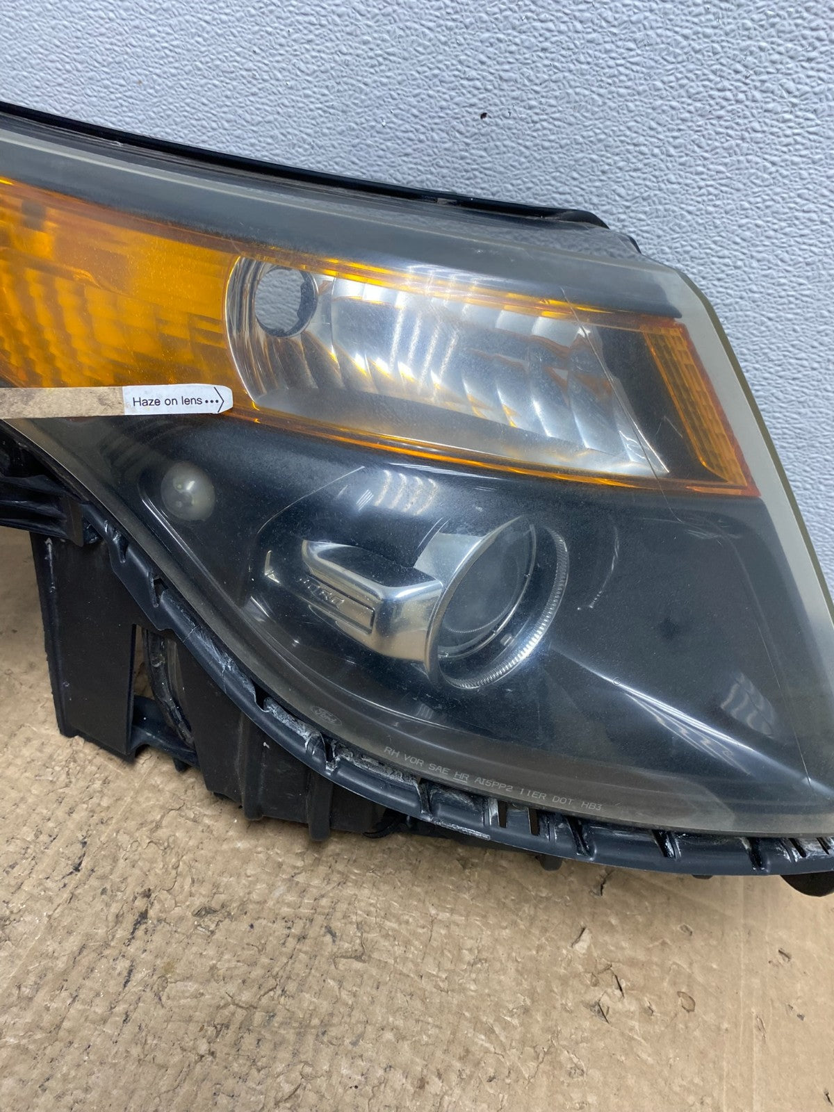 2011 - 2015 Ford Explorer Police Right Passenger Halogen Headlight Oem AC4125 DW5