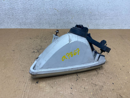 2001  to 2003 Toyota Sienna Right Passenger Side Headlight OEM Q7867 DW13
