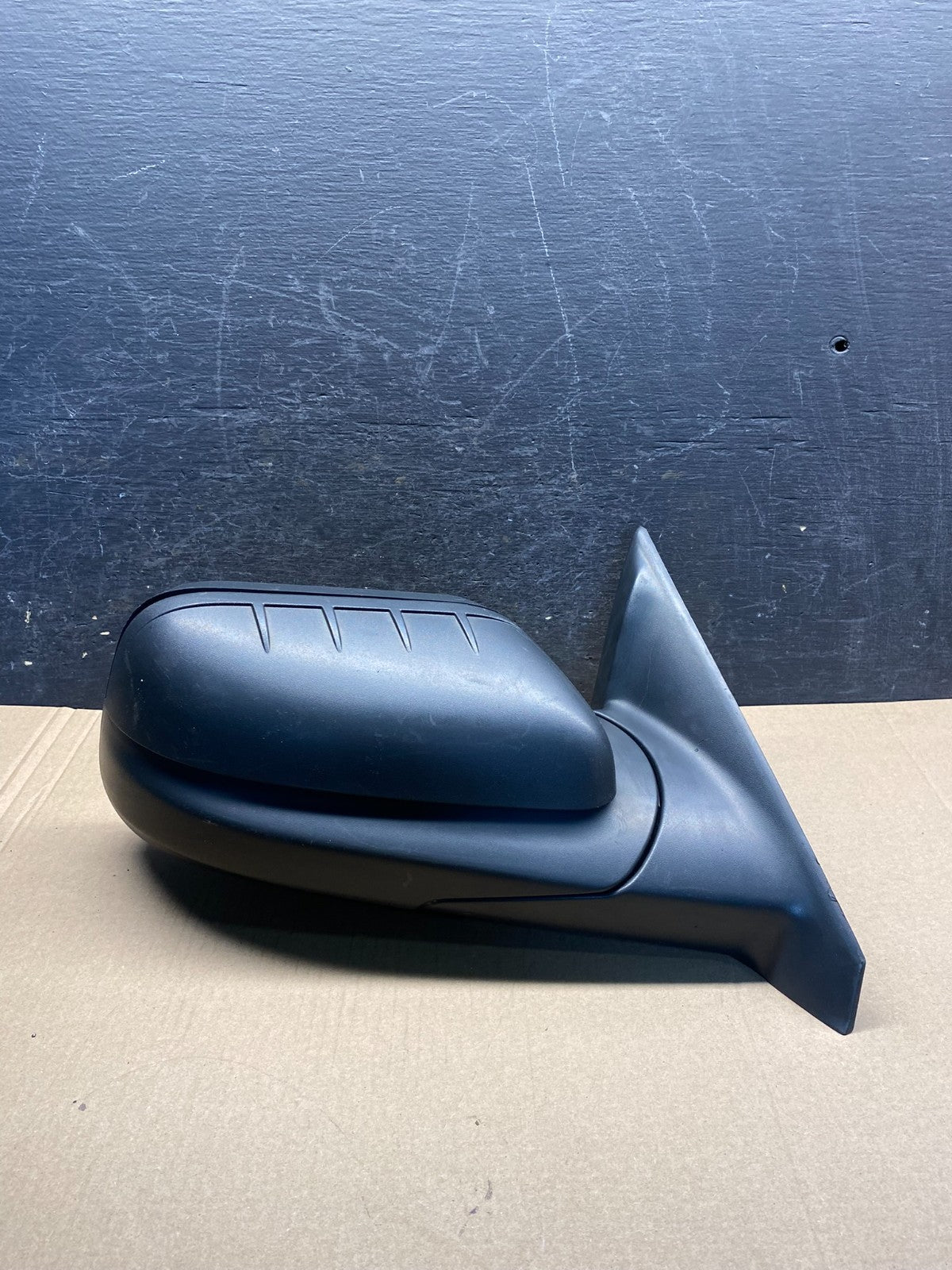 2016 to 2019 Ford Explorer Right Passenger Side View Door Mirror ah3148 DG0
