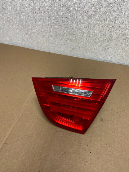 2009 2010 2011 BMW 3 328i 335i E90 Right Passenger RH Tail Light Inner AC5595 LK0