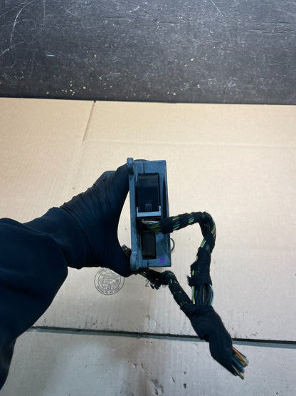 2000 to 2006 BMW X5 Harman Becker Bluetooth Telematics Module OEM V6690  DG4