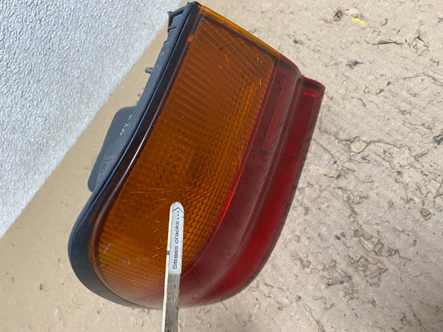 1995 1996 Nissan Maxima Left Driver LH Side Tail light Oem S0114 DW3